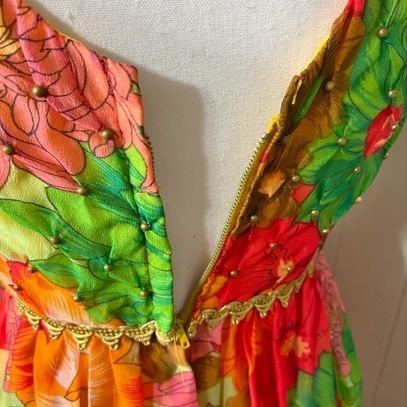 Vintage 60’s/70’s Bright Floral poly‎ crepe chiffon Maxi with Mock Smocking - Picture 6 of 11